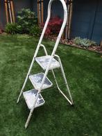 Klustrap sterk, Doe-het-zelf en Verbouw, Ladders en Trappen, Ophalen, Gebruikt, Minder dan 2 meter