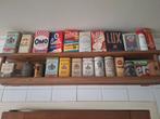 Vintage Plank met Oude Blikken en Pakjes, Antiek en Kunst, Ophalen of Verzenden