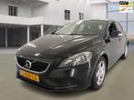 Volvo V40 2.0 D2 Momentum EXPORT, Auto's, Voorwielaandrijving, Gebruikt, Euro 6, 4 cilinders