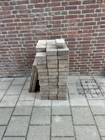Gratis koppelstenen, Tuin en Terras, Tegels en Klinkers, Ophalen, Gebruikt, Beton, Terrastegels