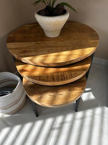 Ronde salontafel 3 sets beschikbaar voor biedingen