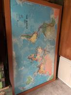 Grote Wereldkaart in Lijst - Politieke Kaart 2 x1,2 m, 2000 tot heden, Ophalen of Verzenden, Wereld, Landkaart