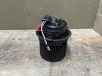 Kachelventilator motor Renault Clio IV  ('13-'20) T1020778J, Auto-onderdelen, Gebruikt, Renault, Ophalen of Verzenden, Renault