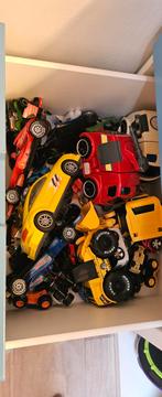 Bak vol auto's, Ophalen