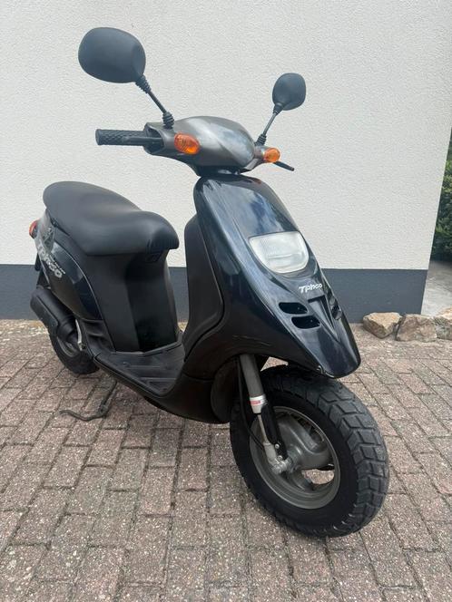 Piaggio typhoon 50cc brom 1994 glans zwart, Motoren, Tuning en Styling, Ophalen