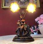 Franse tafellamp / schemerlamp / lamp met beeld vrouw