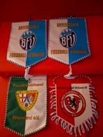 Mooie voetbal vaantjes . voetbal, Verzamelen, Speldjes, Pins en Buttons, Ophalen of Verzenden, Zo goed als nieuw, Sport