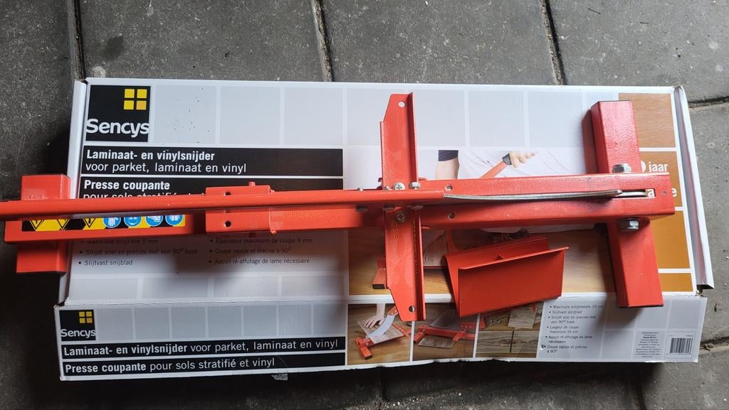 Laminaat en vinylsnijder - zo goed als nieuw!, Doe-het-zelf en Verbouw, Gereedschap | Overige machines, Zo goed als nieuw, Ophalen