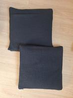 2 Donkerblauwe Ikea sierkussens 50x50, Ophalen of Verzenden, Zo goed als nieuw, Blauw, Vierkant