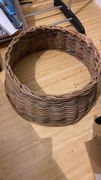 Kerstboom onderkant rotan, Ophalen, Zo goed als nieuw