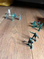 2 Sets Leger Poppetjes, Ophalen, Gebruikt