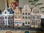 10 stenen oud hollandse huisjes met bootje, Ophalen of Verzenden, Zo goed als nieuw, 1 t/m 20