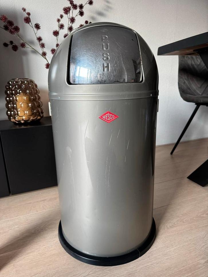 Wesco Pushboy 50L Grafiet - Beschadigd, Huis en Inrichting, Woonaccessoires | Prullenbakken, Gebruikt, Metaal, 50 tot 75 cm, 40 liter of meer
