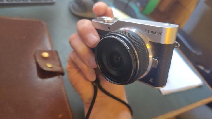Panasonic Lumix GF9 (GX800/GX850) + 14mm f/2.5 lens, Audio, Tv en Foto, Fotocamera's Digitaal, Gebruikt, Compact, Overige Merken