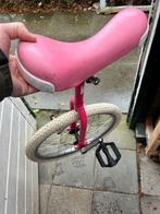 Leuke roze eenwieler, Ophalen, Gebruikt