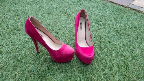 Roze Pumps High Heels mt 36, Kleding | Dames, Schoenen, Gedragen, Pumps, Roze, Ophalen of Verzenden