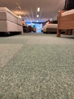 Lichtgroene tegels 50x50cm - showroom, Huis en Inrichting, Ophalen, Zo goed als nieuw, Tapijttegels, 50 tot 75 m²