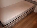 Stoer Eenpersoonsbed 90x200 + nachtkastje, Ophalen, 90 cm, Eenpersoons, Zo goed als nieuw
