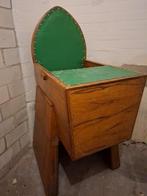 Eikenhouten kinderstoel Amsterdamse school, Ophalen