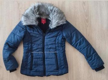 S Oliver Donkerblauwe Winterjas Mt 140 beschikbaar voor biedingen