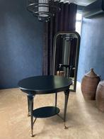 Ovale, klassieke, zwarte, hoge bijzettafel. Afmeting 90-63cm, Ophalen