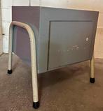 Buisframe Nachtkastje kastje, Gebruikt, Minder dan 45 cm, Metaal of Aluminium, Ophalen of Verzenden