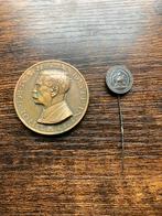 Penning en speld Nederlandsche Roode Kruis, Verzamelen, Ophalen of Verzenden, Gebruikt, Overige onderwerpen, Speldje of Pin
