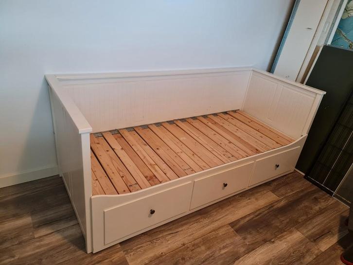 IKEA Hemnes Uitschuifbed met 3 Lades, Huis en Inrichting, Slaapkamer | Bedden, Gebruikt, Tweepersoons, 80 cm, Hout, Wit, Ophalen of Verzenden
