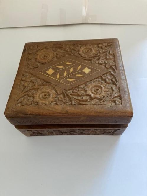 Houten sigarenkistje (MB416), Verzamelen, Rookartikelen, Aanstekers en Luciferdoosjes, Gebruikt, Tabaksdoos of Verpakking, Ophalen of Verzenden