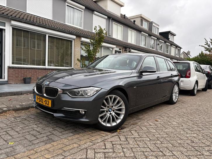 BMW 3-Serie 2.0 320D EDE Touring 2013 Grijs, Auto's, BMW, Particulier, 3-Serie, ABS, Airbags, Airconditioning, Alarm, Bluetooth