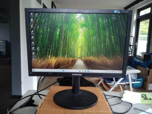 SAMSUNG SYNC MASTER B1940EW Monitor. 6 stuks., Computers en Software, Monitoren, Refurbished, 60 Hz of minder, DVI, VGA, In hoogte verstelbaar