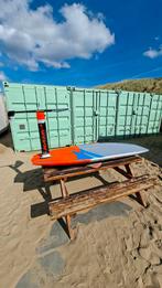 Naish Hover foil 122 liter met foil van 70 cm incl covertas, Watersport en Boten, Windsurfen, Ophalen, Plank, 7 m² of meer