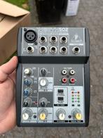 Behringer Xenyx 502 mixer, Ophalen of Verzenden, Gebruikt, Minder dan 5 kanalen, Microfooningang