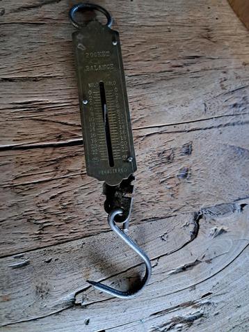 Antieke Unster - Vroedvrouw Gebruik beschikbaar voor biedingen