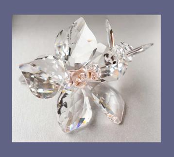 Swarovski Honingbij op hibiscus bloem + doos en certificaat. beschikbaar voor biedingen