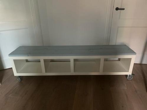 Bankje/TV meubel met mintgroene bovenlaag, Huis en Inrichting, Kasten | Boekenkasten, Zo goed als nieuw, 150 tot 200 cm, Minder dan 100 cm