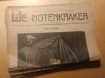 16 afleveringen van "De Notenkraker" - van SDAP-huize (1909), Gelezen, Ophalen of Verzenden, Politiek en Staatkunde, Nederland