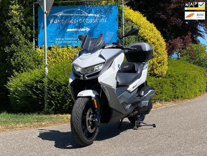 BMW Scooter C 400 GT STOELVERWARMING 34PK KOFFER GOED ONDERH, Motoren, Motoren | BMW, Bedrijf, Scooter, 12 t/m 35 kW, ABS, Handvatverwarming