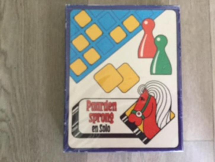 Paardesprong spel, Hobby en Vrije tijd, Gezelschapsspellen | Bordspellen, Gebruikt, Een of twee spelers, Ophalen of Verzenden