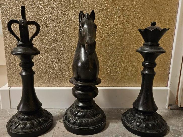 Nieuwe grote schaakstukken decoratie / schaken, Huis en Inrichting, Woonaccessoires | Overige, Nieuw, Ophalen of Verzenden