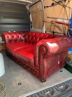 Bank Origineel Chesterfield Oxblood rood twee zit bank., Ophalen of Verzenden