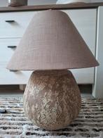 Grote stenen lamp met stoffen kap, Ophalen, Gebruikt, Landelijk, Minder dan 100 cm