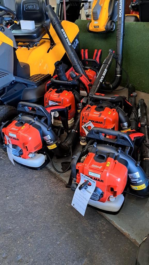 ✅️️ Dolmar rugbladblazer 1 jaar oud. 4 takt ✅️️, Tuin en Terras, Bladblazers, Zo goed als nieuw, Ruggedragen, Benzine, Ophalen of Verzenden