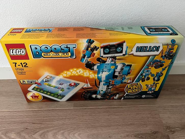 Lego Boost 17101 Robot 5 in 1, Kinderen en Baby's, Speelgoed | Duplo en Lego, Zo goed als nieuw, Ophalen of Verzenden