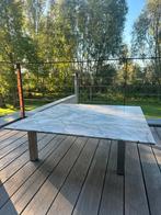 Marmer wit/grijs tuintafel, rvs poten, vierkant, louche., Tuin en Terras, Tuintafels, Ophalen of Verzenden, Zo goed als nieuw