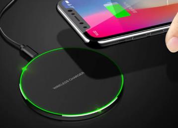 Draadloze oplader voor mobiele telefoons 50 Watt met USB beschikbaar voor biedingen