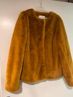 zacht bontjasje okergeel, Kleding | Dames, Ophalen of Verzenden, Zo goed als nieuw, Maat 38/40 (M), Carnaval