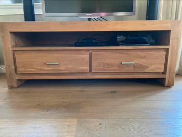 Tv meubel Teak beschikbaar voor biedingen