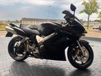Honda VFR 800 V-Tec 2008, 4 cilinders, Particulier, Toermotor