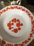 Vintage Soepborden Arcopal Lotus, Huis en Inrichting, Keuken | Servies, Gebruikt, Ophalen of Verzenden, Bord(en), Overige stijlen